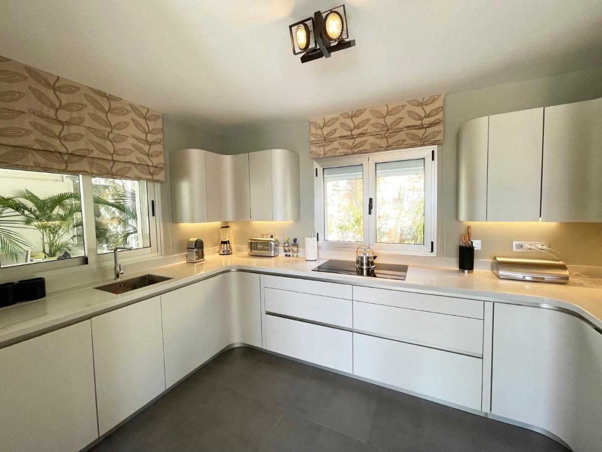 Luxury Villa Morelli With Seaview & Heated Pool Maspalomas  Exterior photo